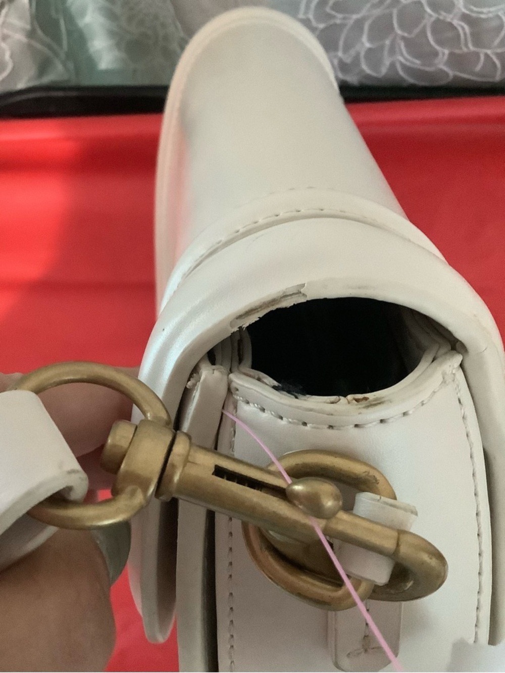 Zara Cream Crossbody Bag - Timeless Everyday Style - Picture 5 of 5